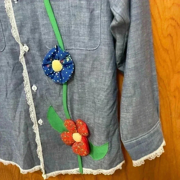 Vintage Button-Down - Picture 5 of 5